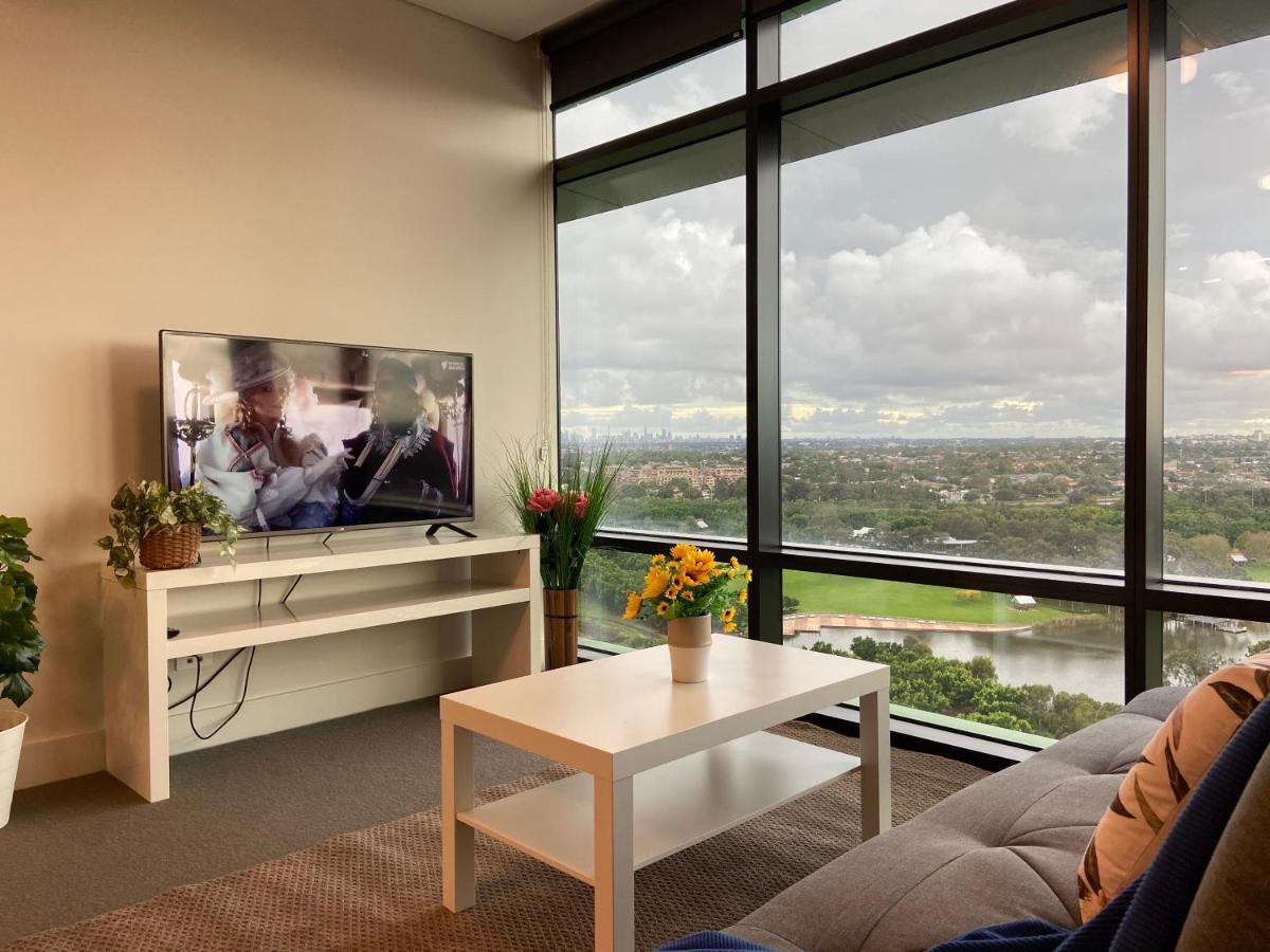 Parkside & City View In Sydney Olympic Park Exteriör bild