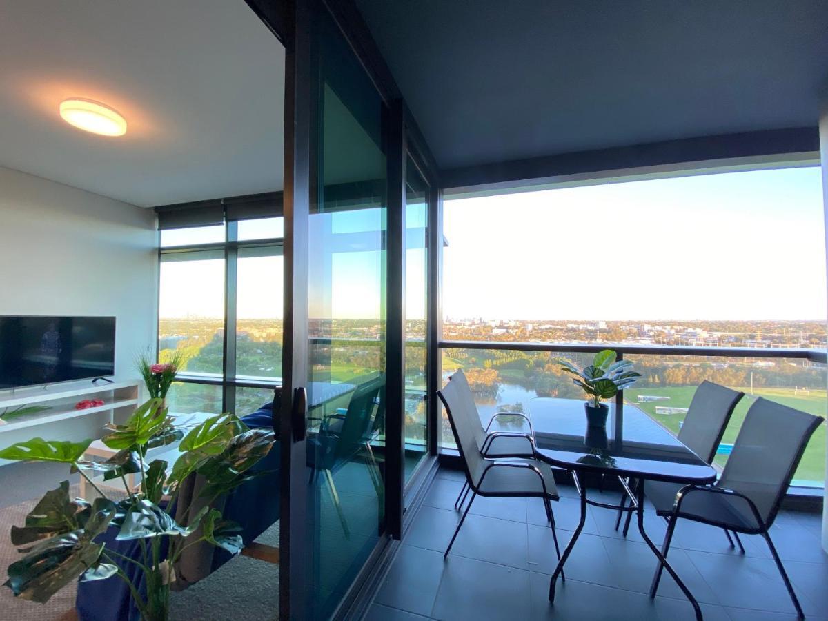 Parkside & City View In Sydney Olympic Park Exteriör bild